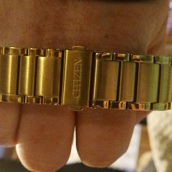 Men's Citizen Watch - Picture 3 of 4